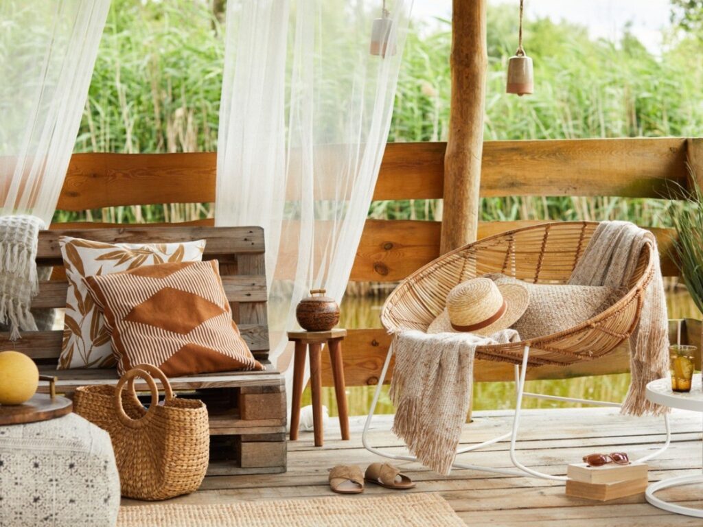 Comment créer un patio de style bohème dans votre jardin - Camelia Jordana