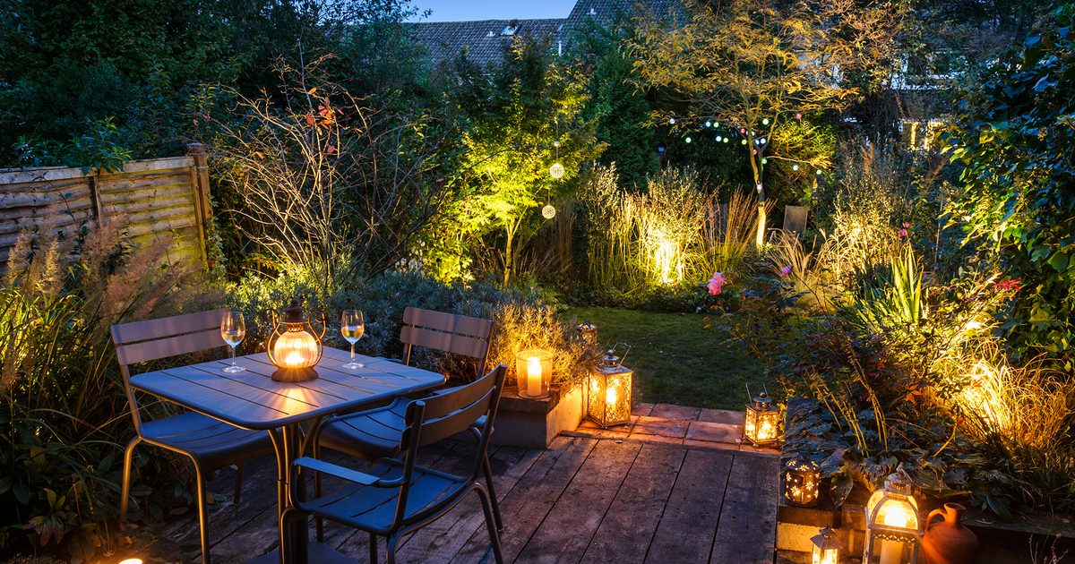 10 façons d'éclairer votre jardin en hiver