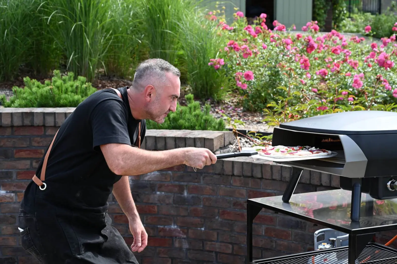 Oubliez le barbecue. La pizza maison peut être le succès des rassemblements estivaux