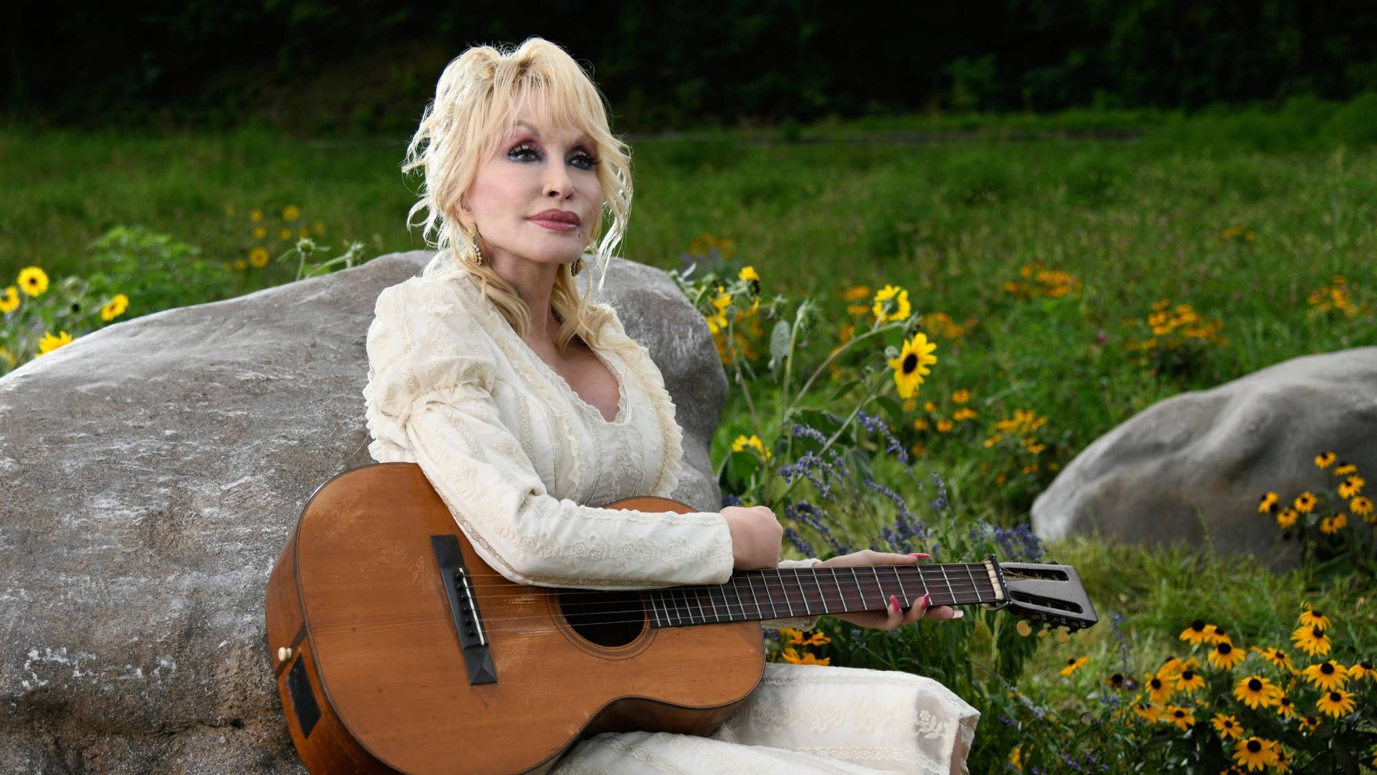 Citation de la semaine : Dolly Parton sur les fleurs sauvages et la résilience